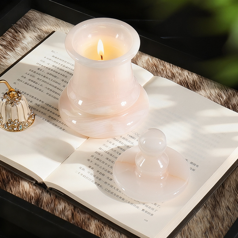 Candle. Queen - Witte Jade Onyx Lege Kaarshouder Koningin